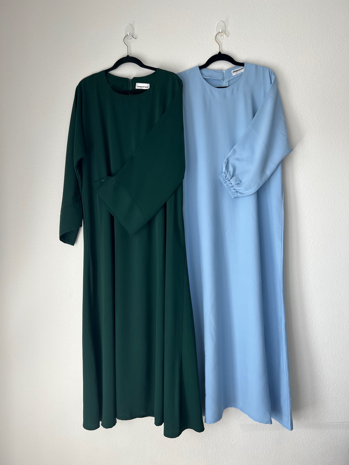 Amira Abaya in Forest Green [PREORDER]