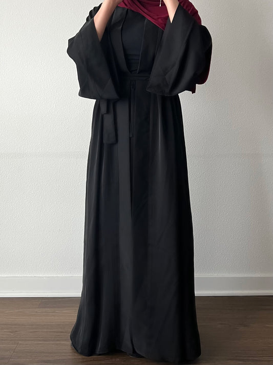 Munira Abaya in Black [PREORDER]