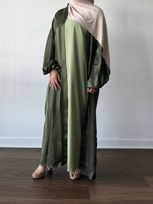 Daw Abaya Set in Pistachio