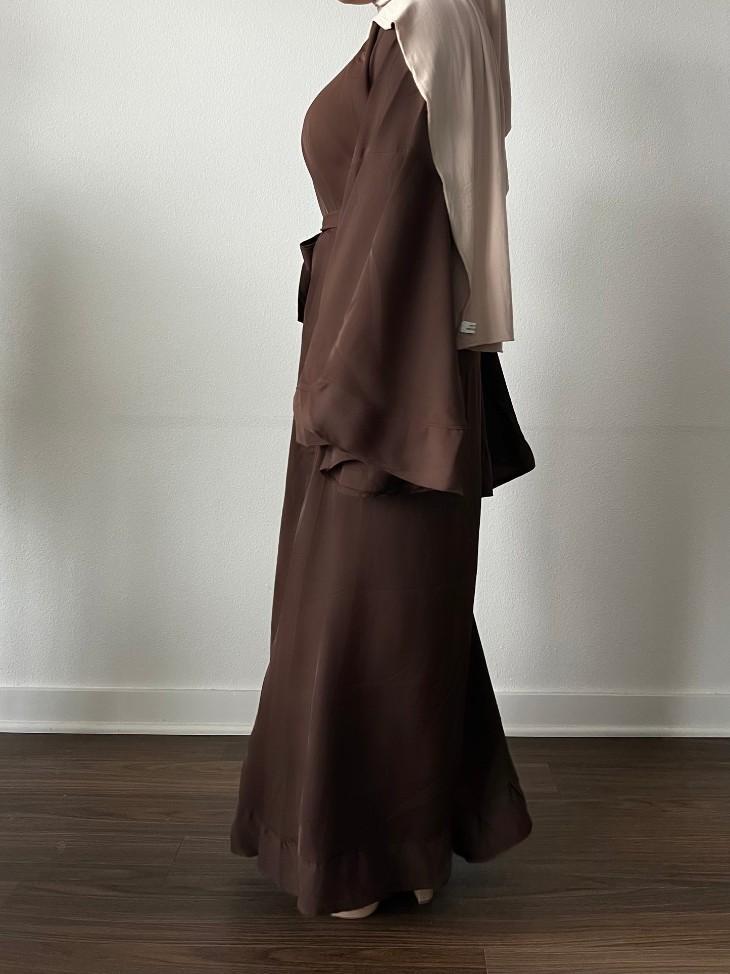 Shams Abaya in Chocolate [PREORDER]