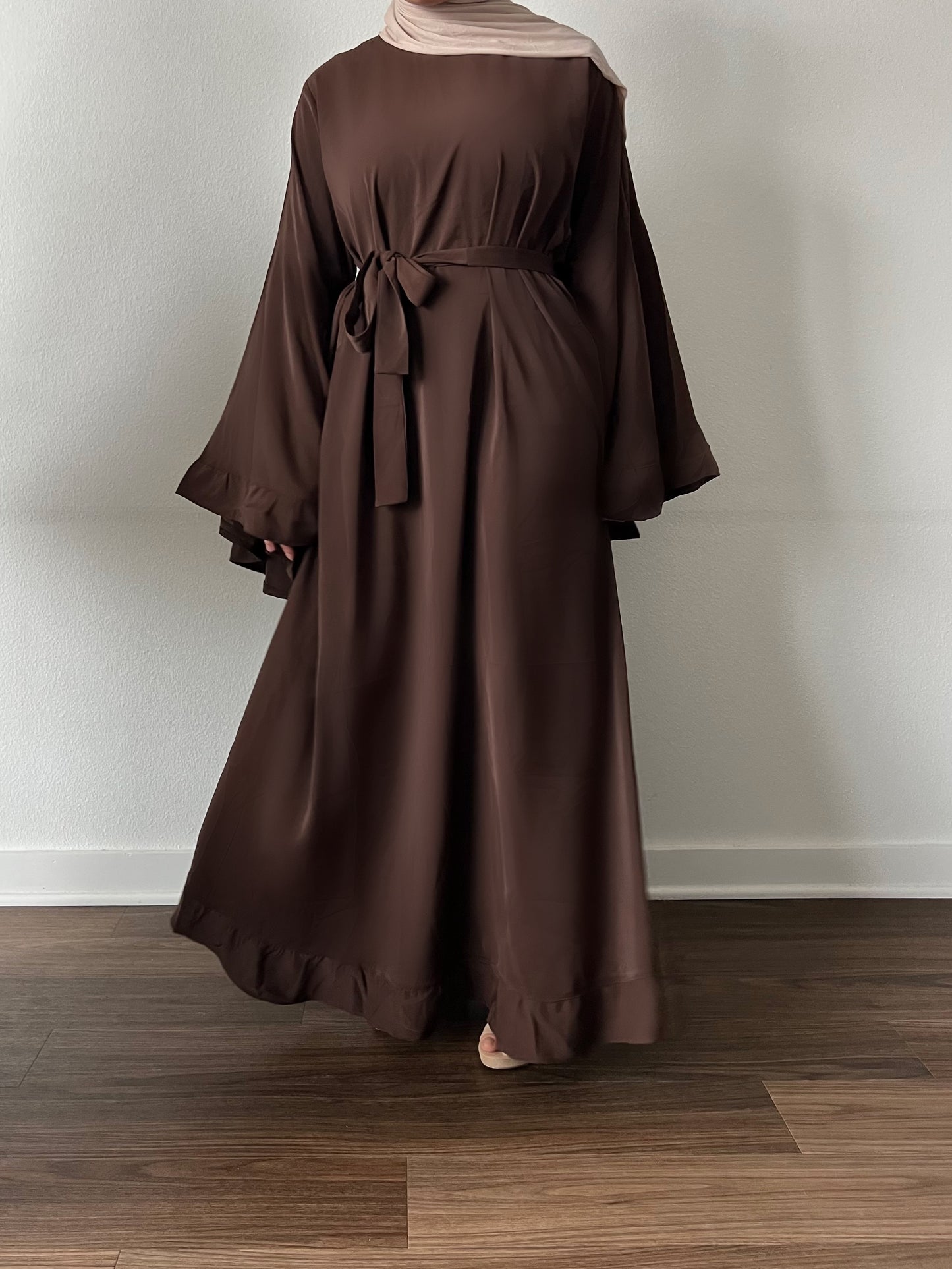 Shams Abaya in Chocolate [PREORDER]